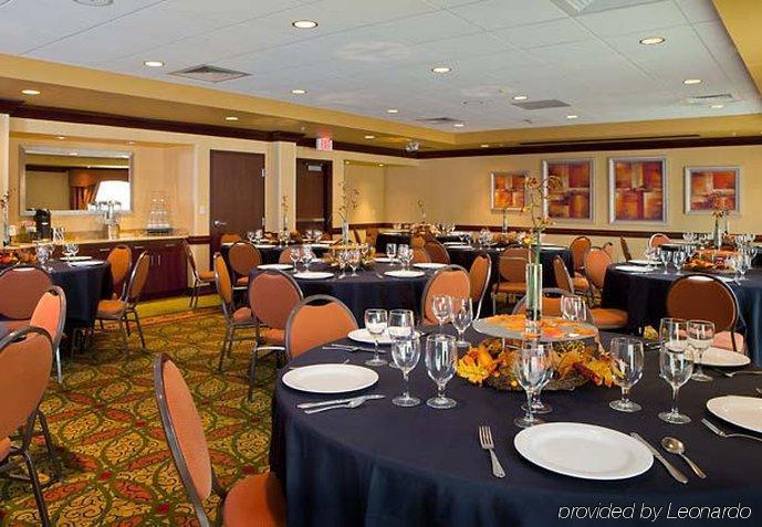 Courtyard By Marriott Fort Smith Downtown Restoran foto
