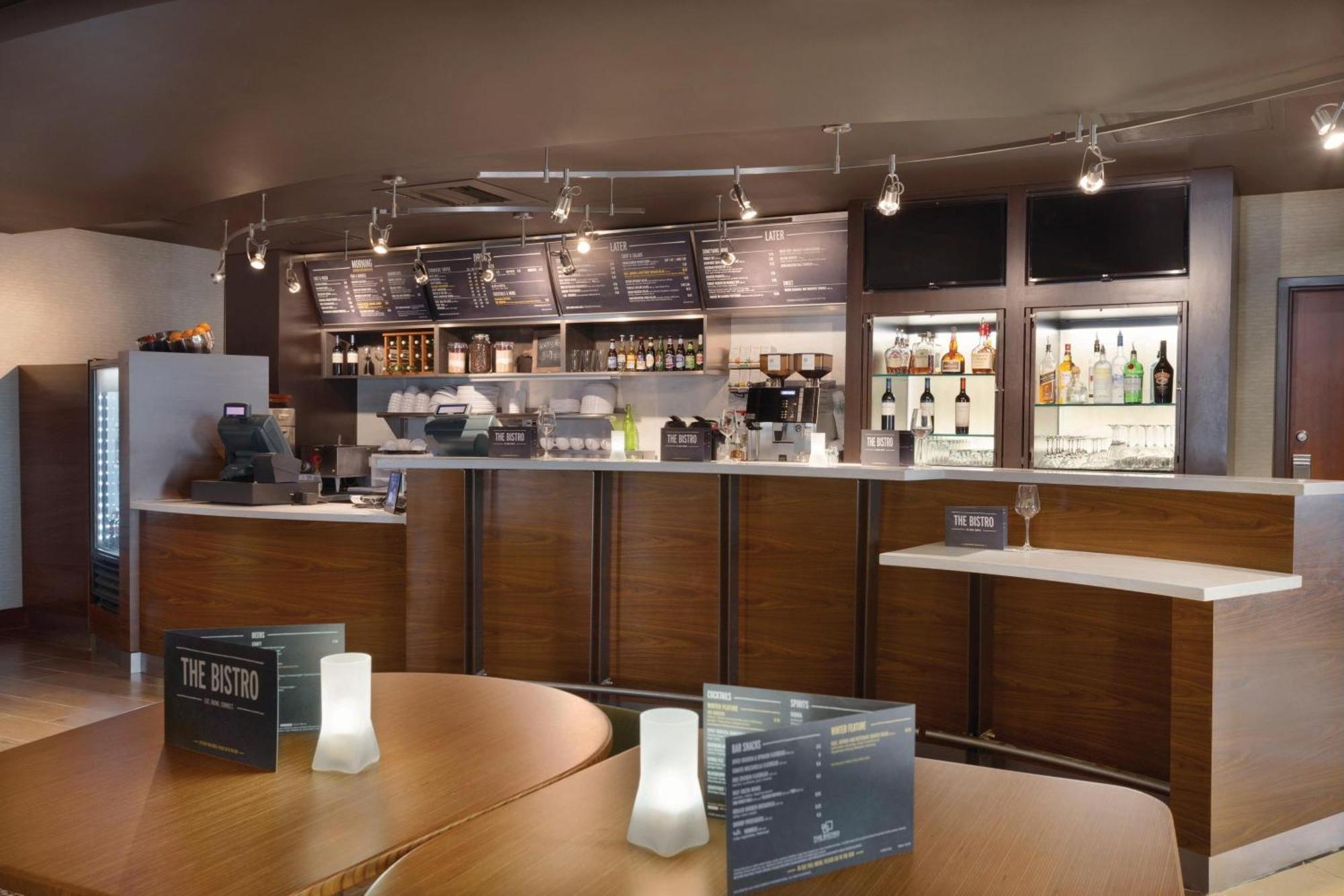Courtyard By Marriott Fort Smith Downtown Bagian luar foto