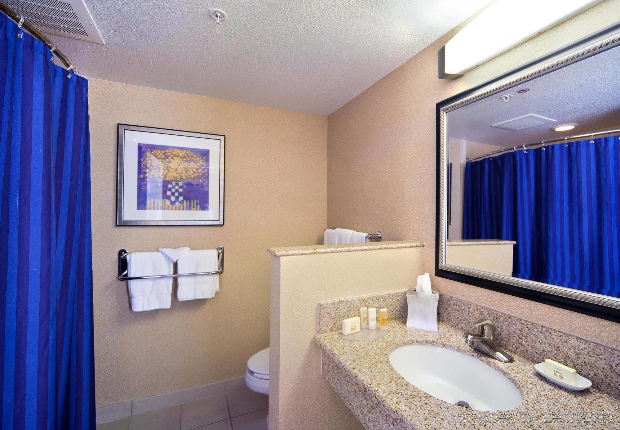 Courtyard By Marriott Fort Smith Downtown Ruang foto