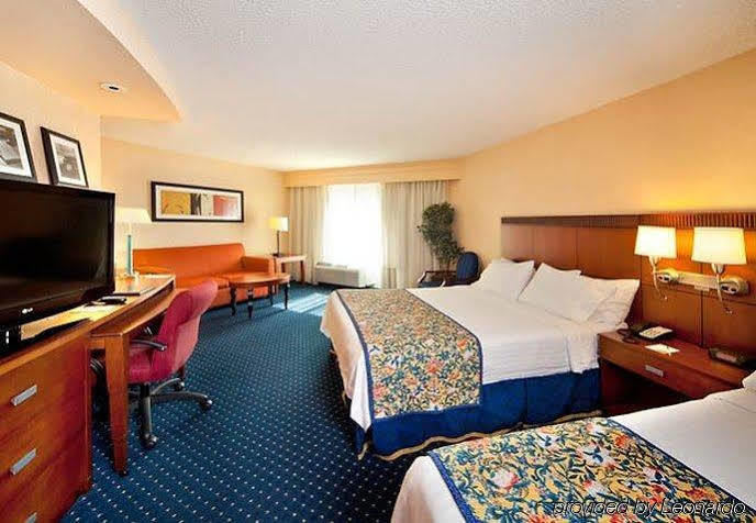Courtyard By Marriott Fort Smith Downtown Bagian luar foto