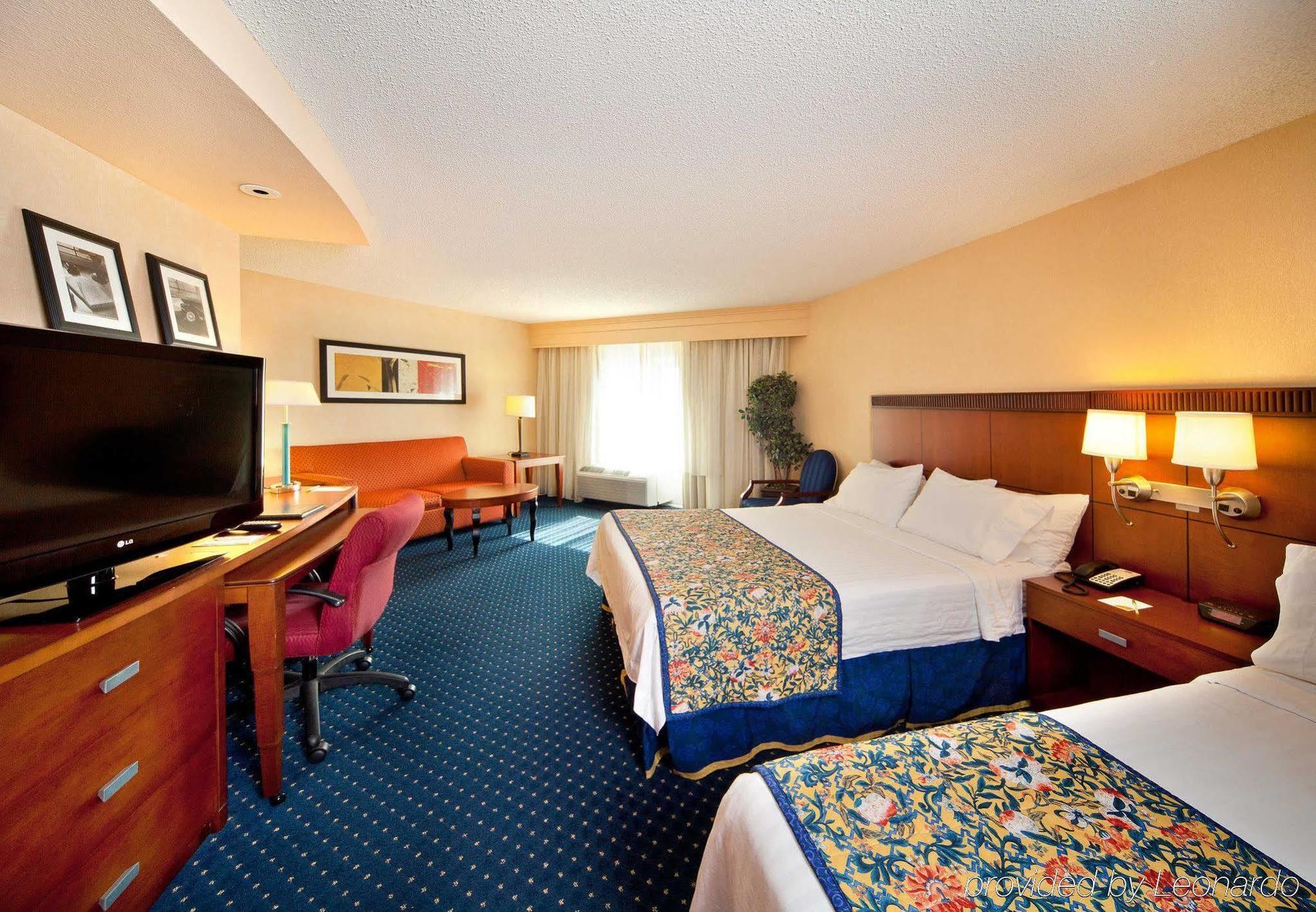 Courtyard By Marriott Fort Smith Downtown Bagian luar foto
